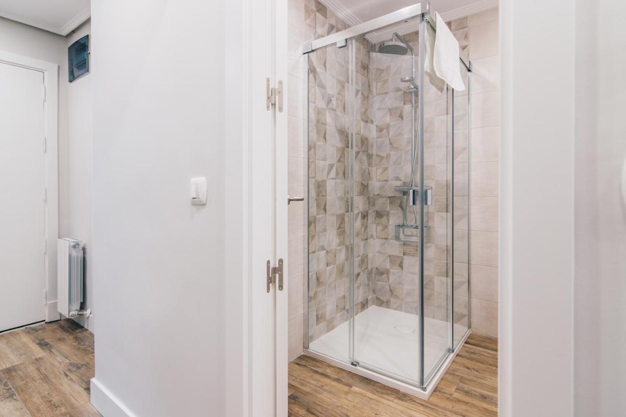 Apartment Izar By People