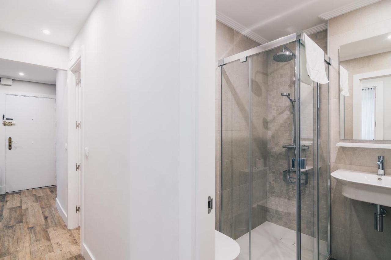 Izar By People Apartment *