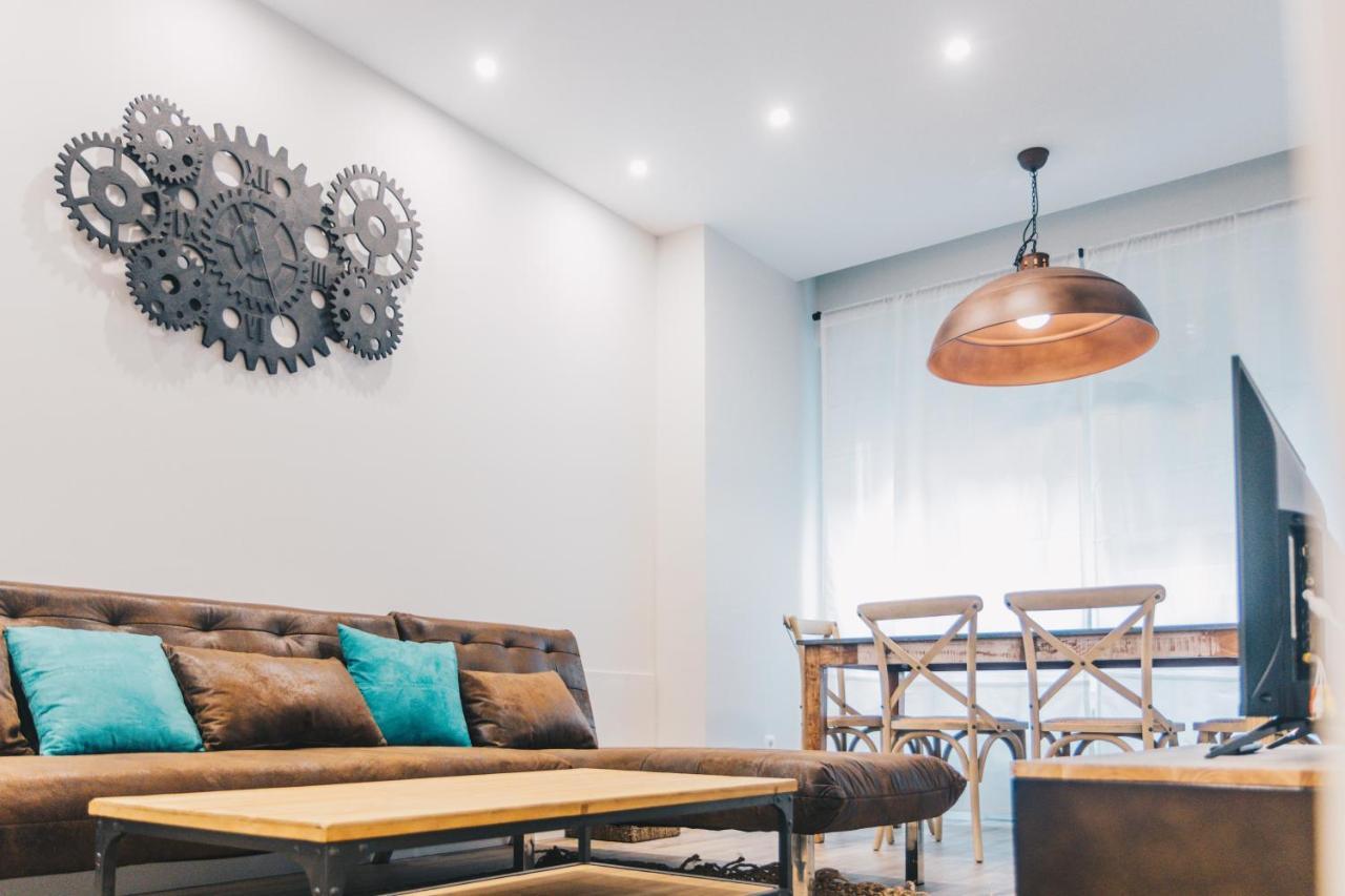 Izar By People Apartment